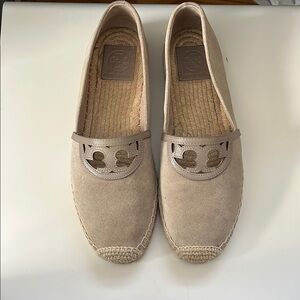 Tory Burch Beige Espadrilles size 9